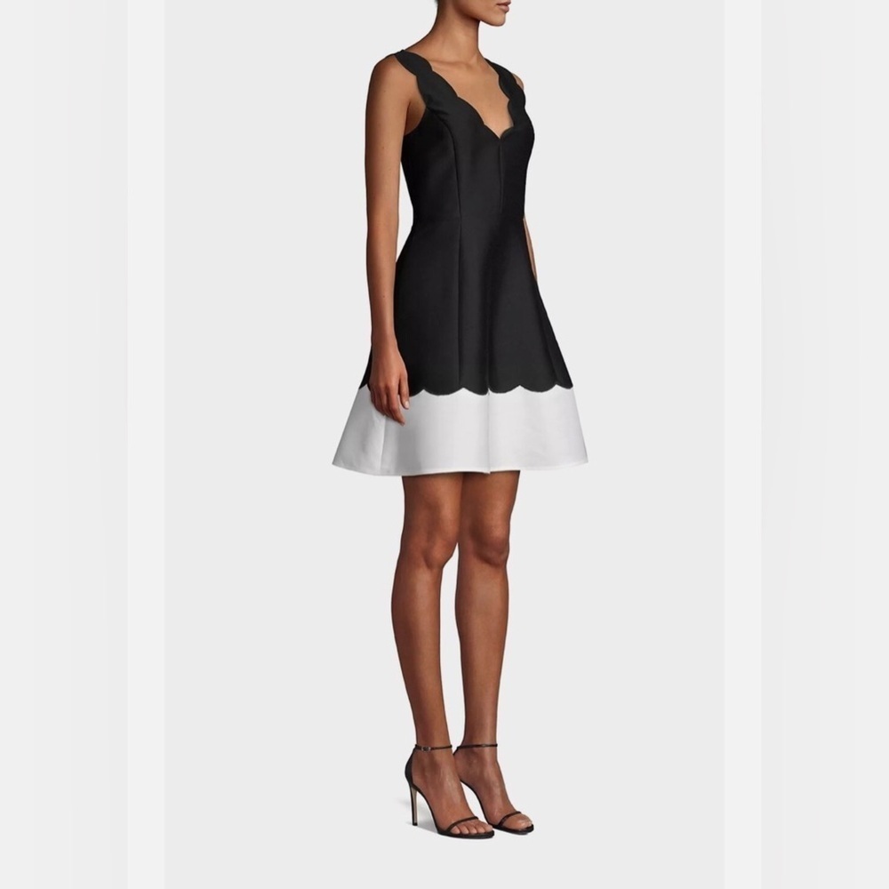 NWT Kate Spade Elegant Black and White Scalloped Dress Size 2